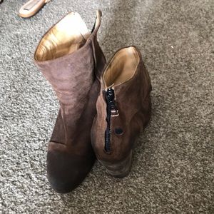 Rag & Bone brown sued zipper booties